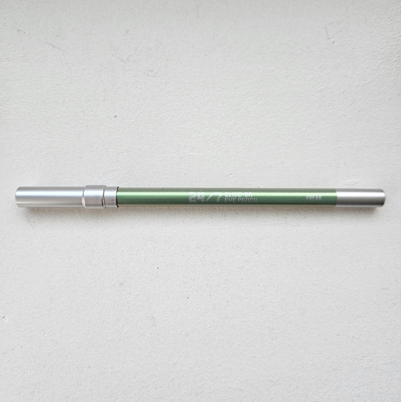 Urban Decay 24/7 GLIDE-ON EYE PENCIL in Freak - Picture 4 of 4